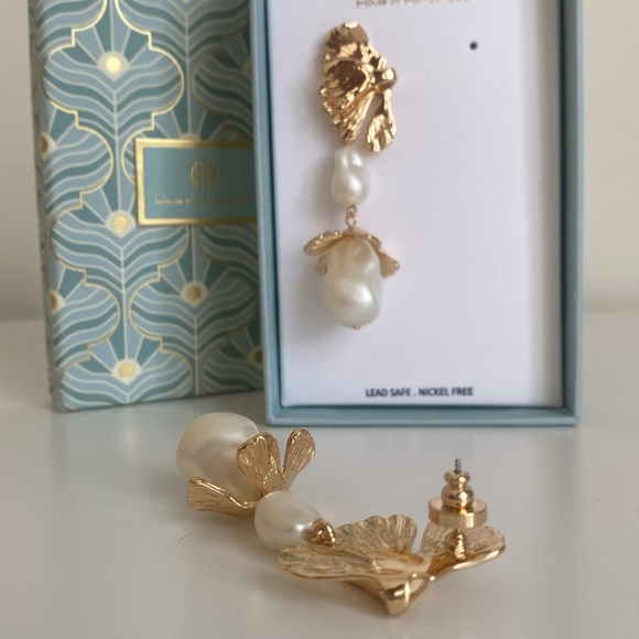 House of Harlow 1960 Double Pearl Floral Drop Earrings Christmas New Years Party - Picture 4 of 6